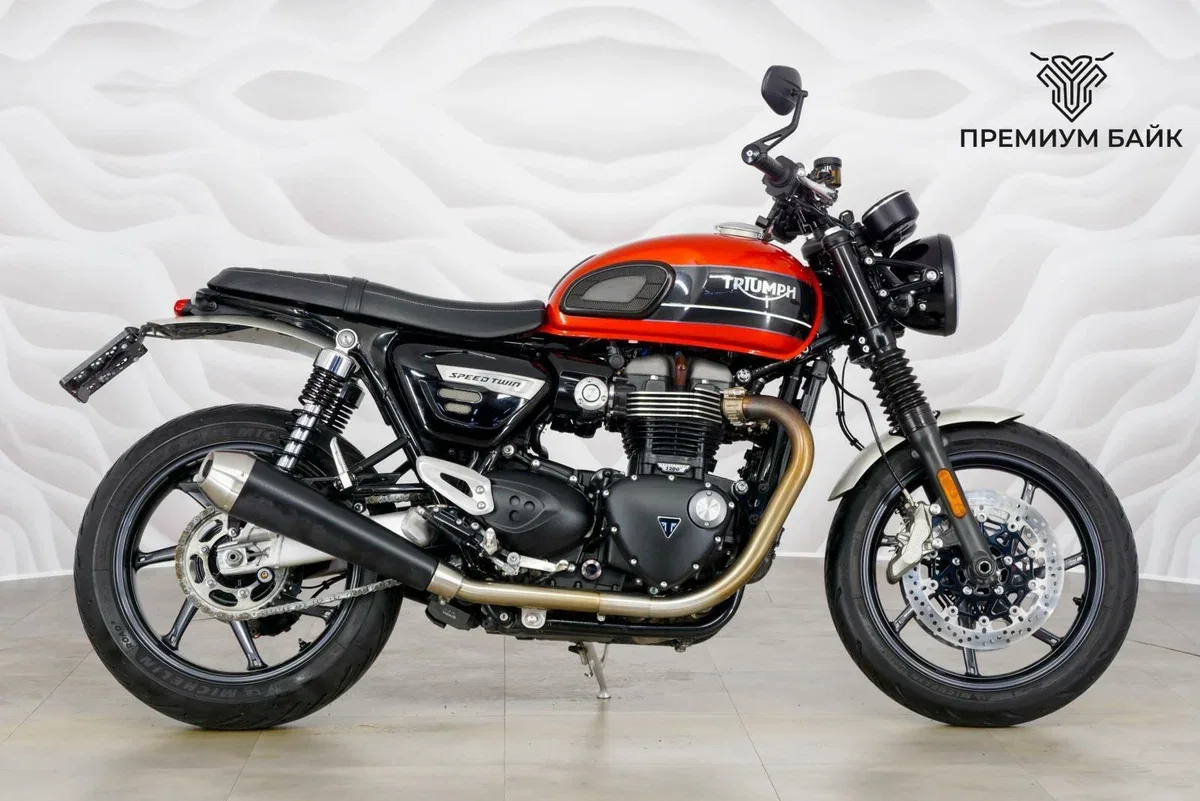 Triumph Speed Twin