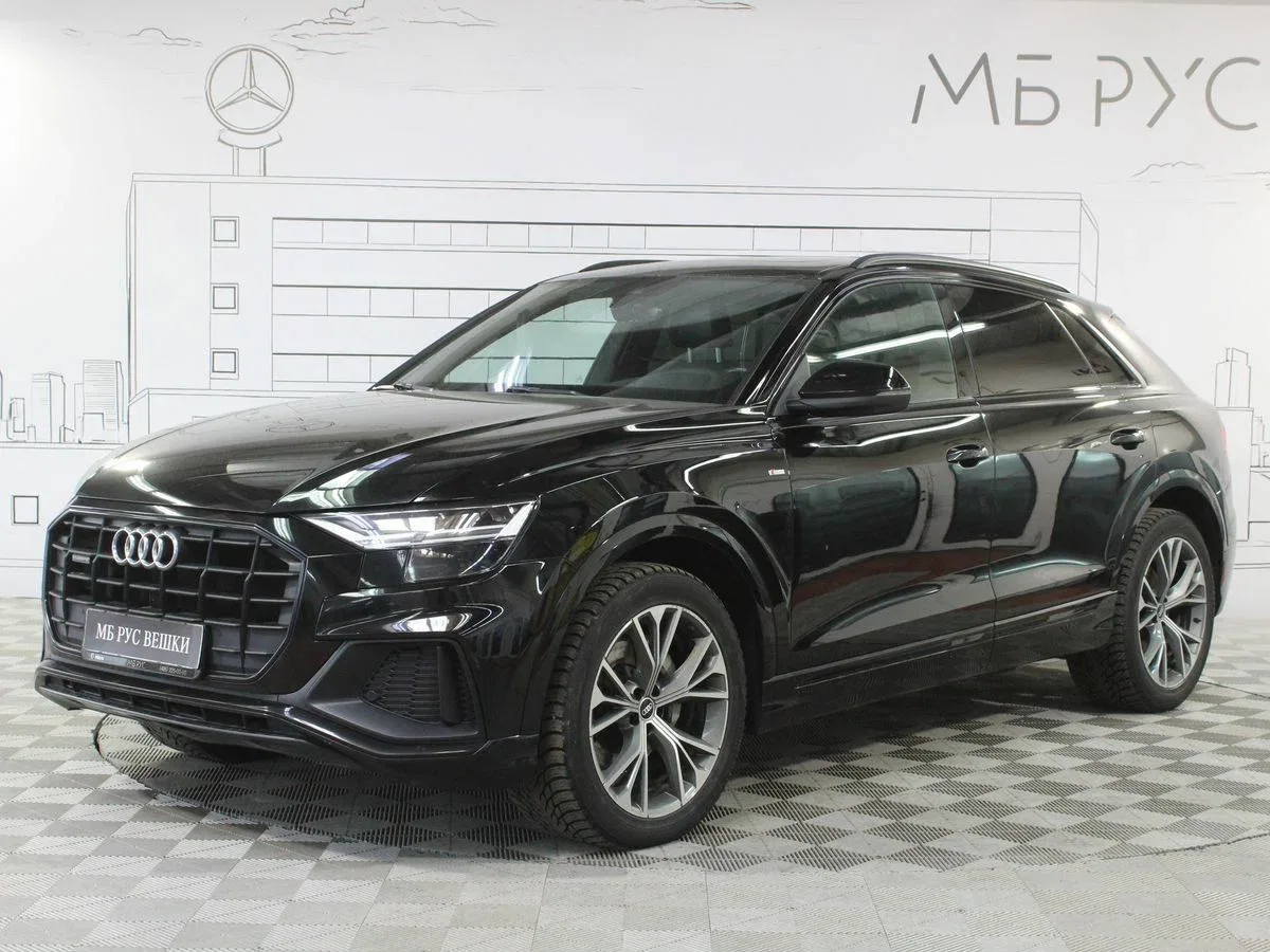 Audi Q8 I (4M)