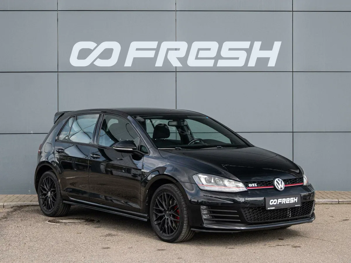 Volkswagen Golf GTI VII