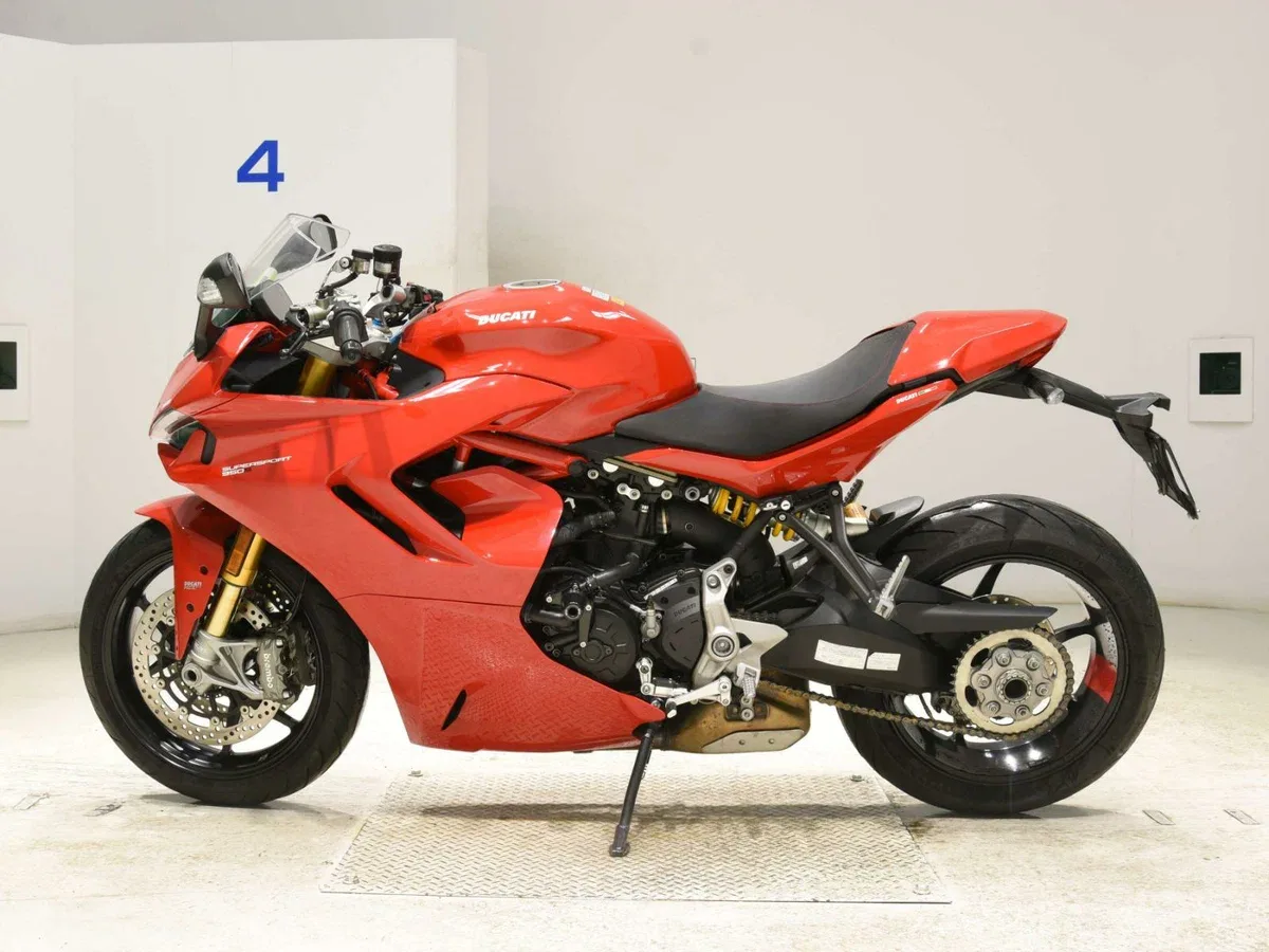 Ducati SuperSport
