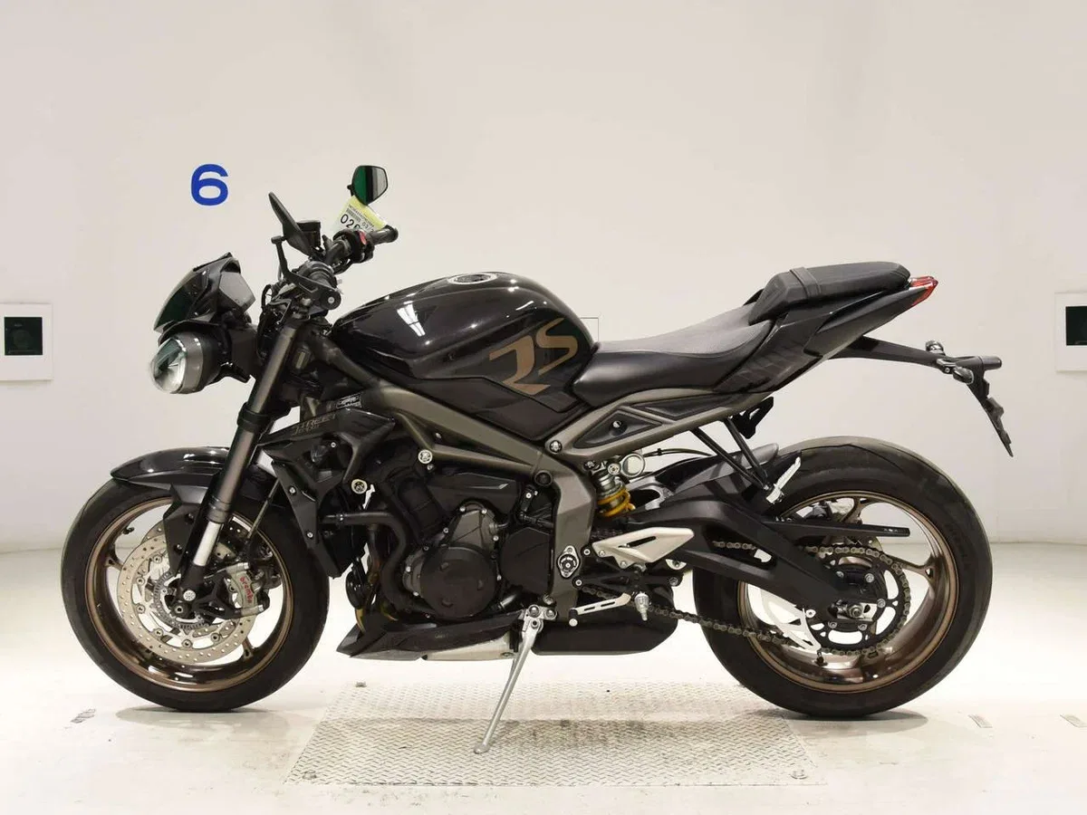 Triumph Street Triple