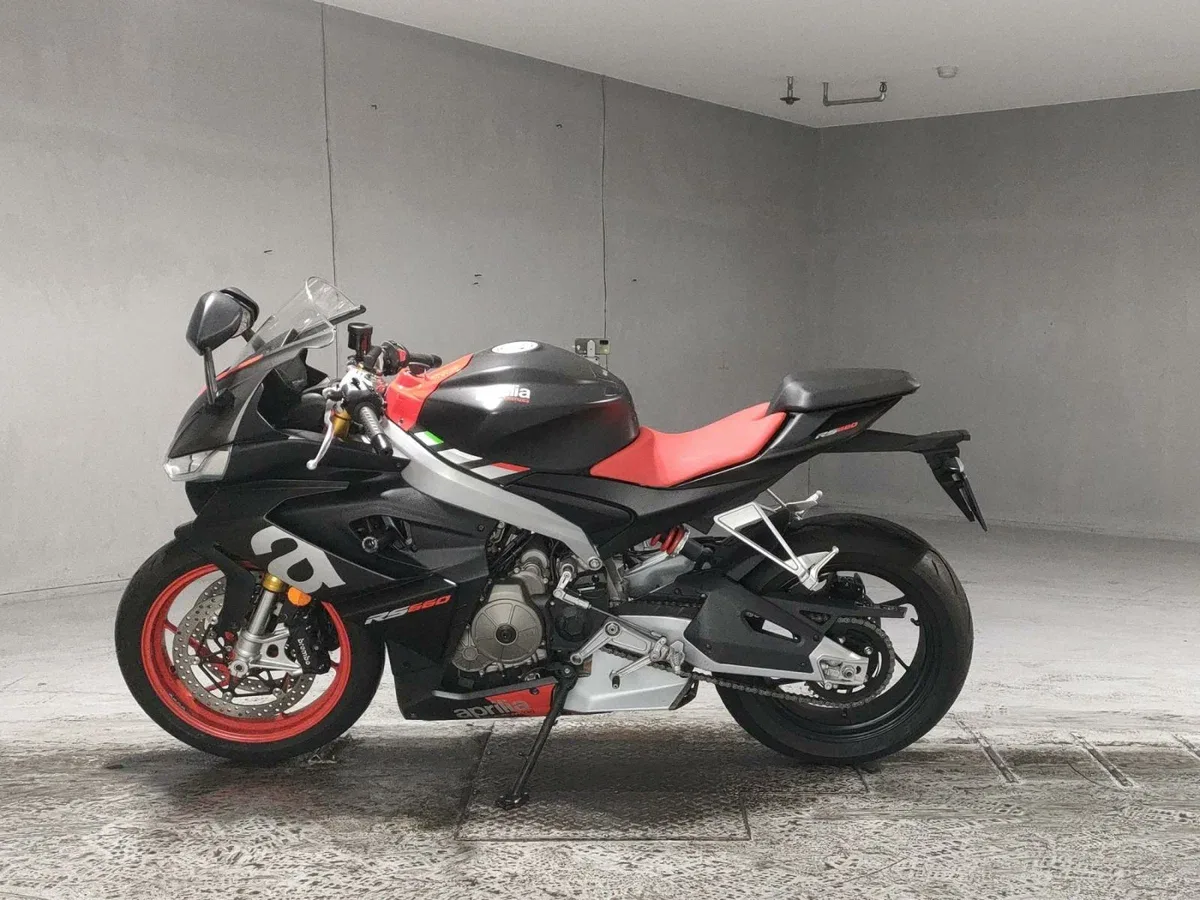 Aprilia RS 660