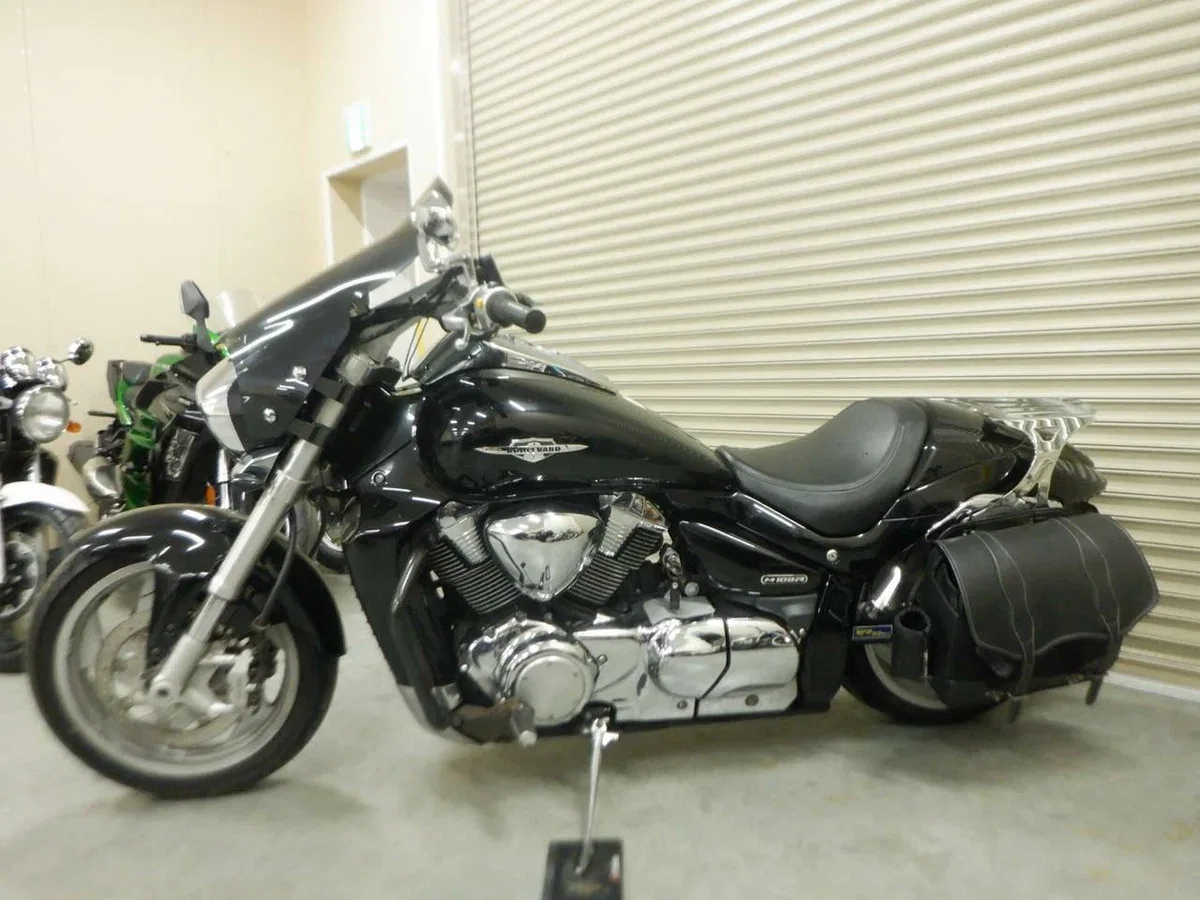 Suzuki Boulevard M109R