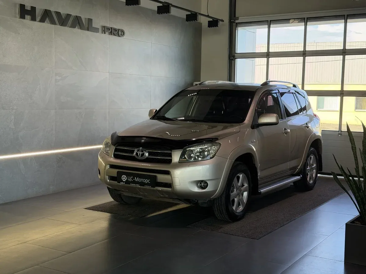 Toyota RAV4 III (XA30)