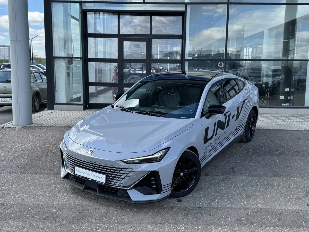 Changan UNI-V I