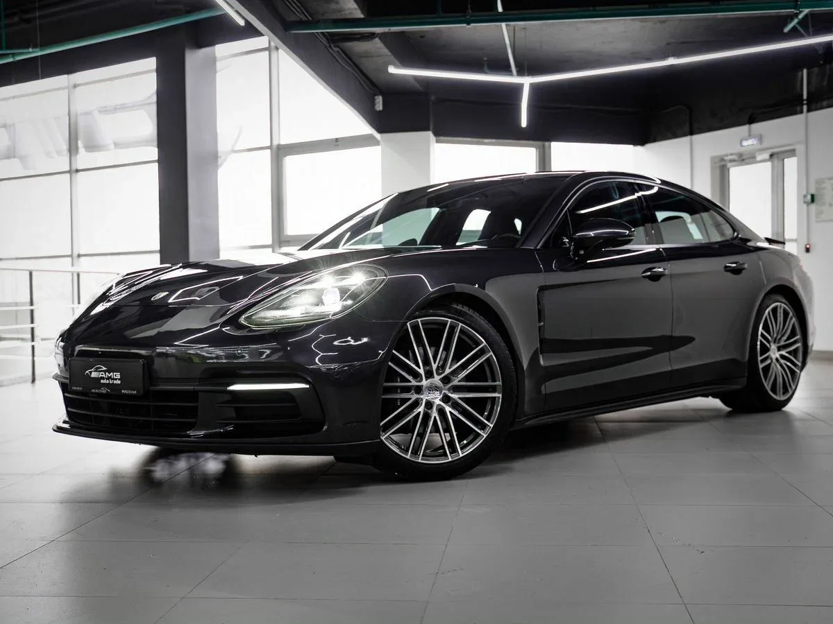 Porsche Panamera II