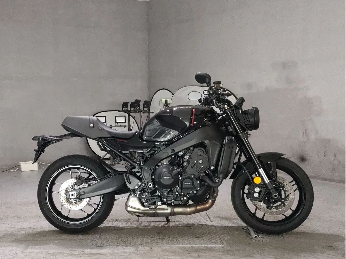 Yamaha XSR900