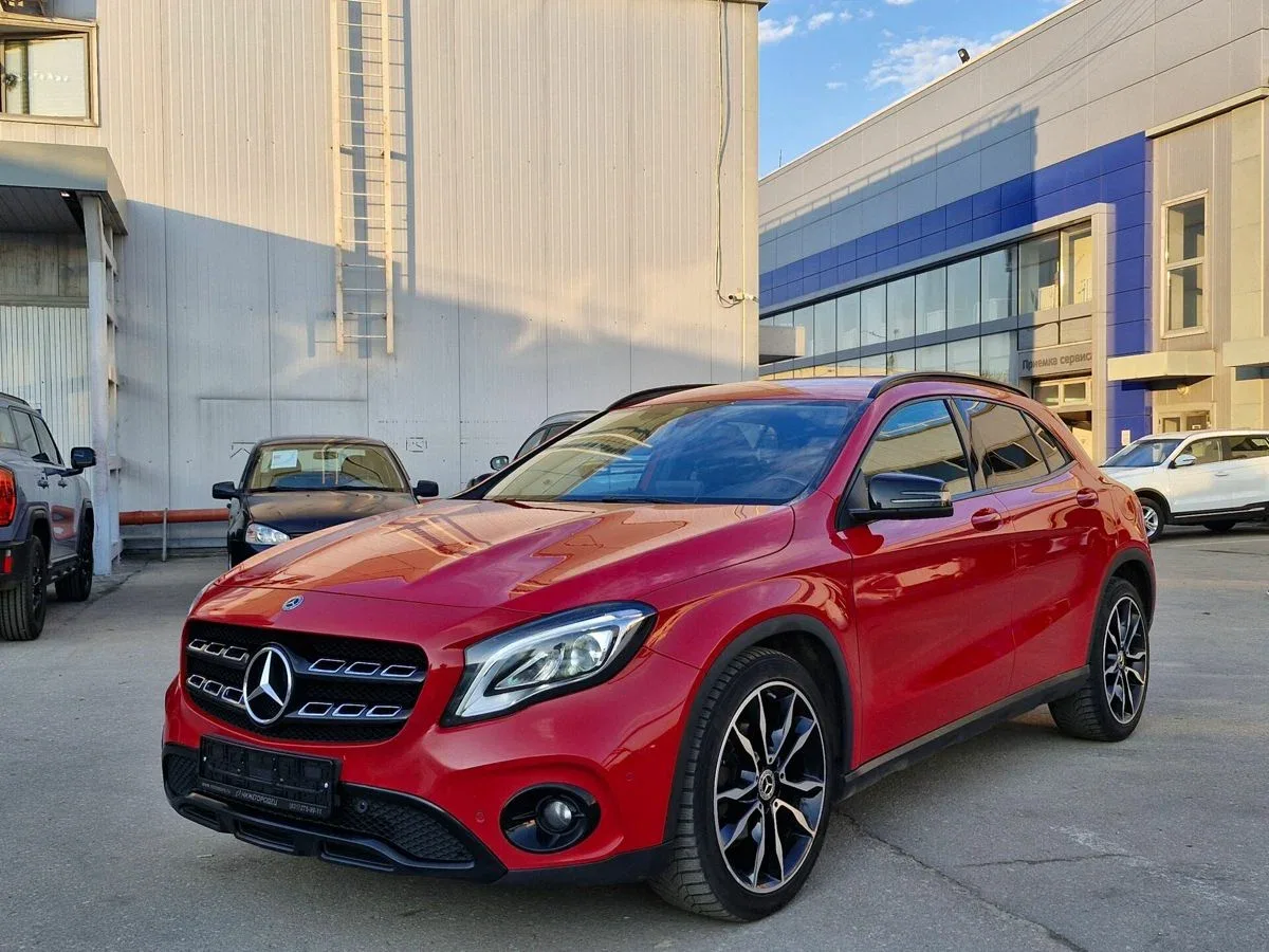 Mercedes-Benz GLA I (X156) Рестайлинг