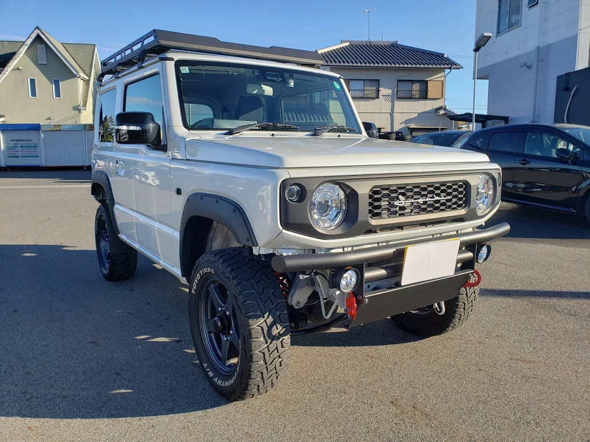 Suzuki Jimny IV