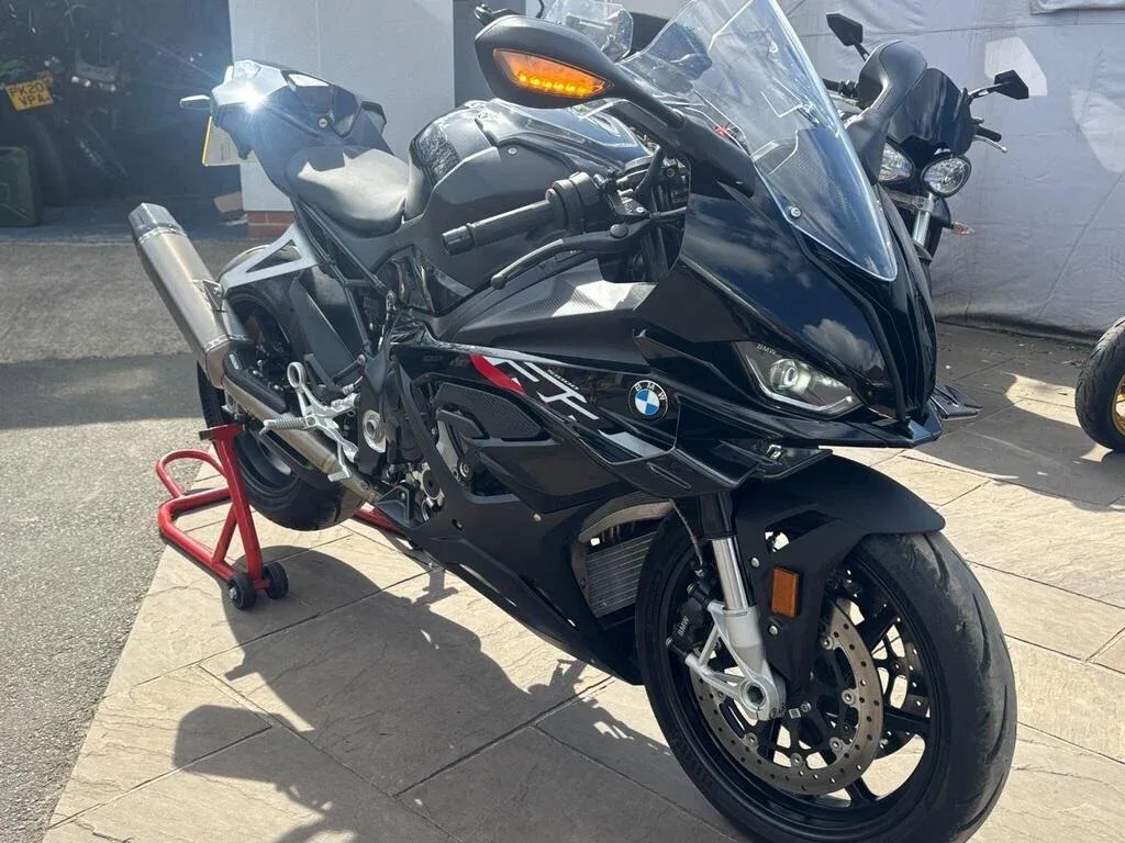 BMW S 1000 RR