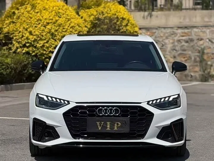 Audi A4 V (B9) Рестайлинг