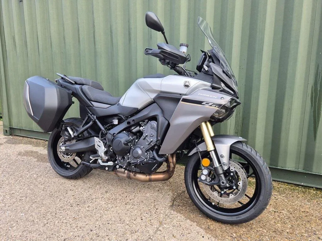 Yamaha Tracer 9