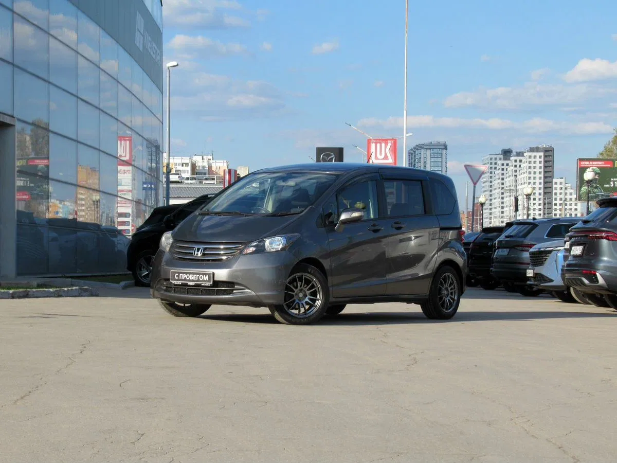 Honda Freed I