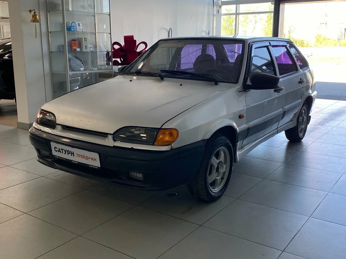 Lada (ВАЗ) 2114
