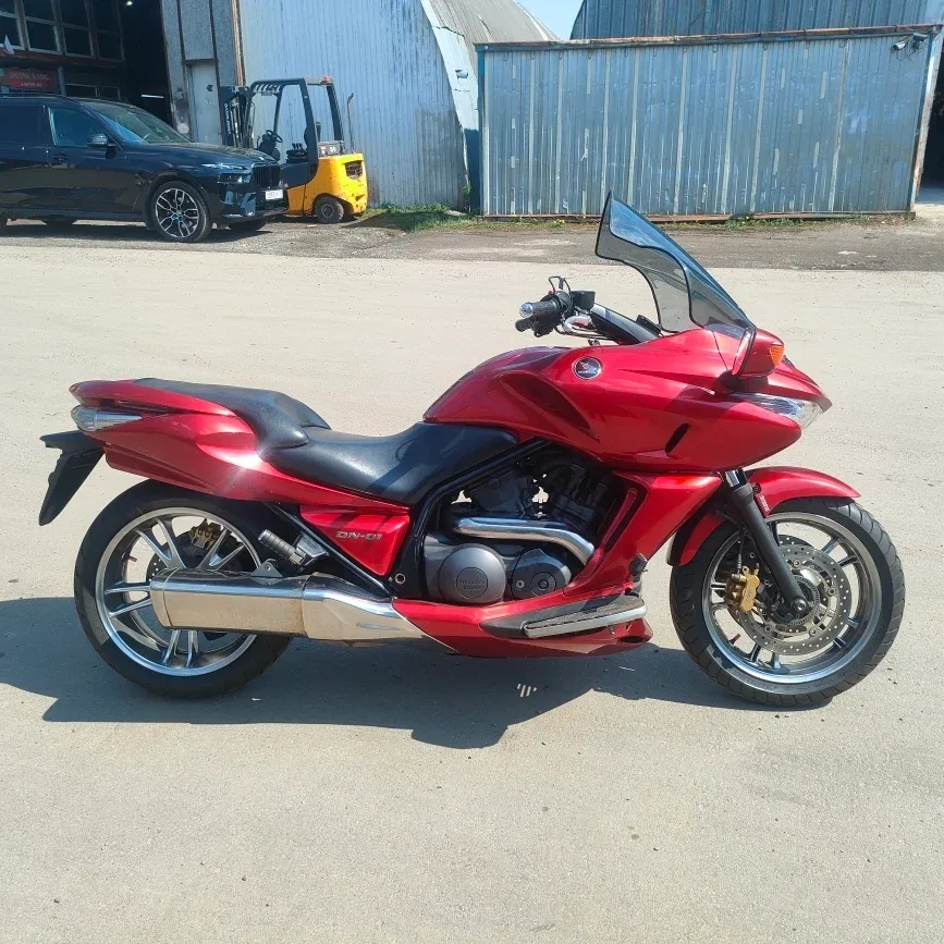 Honda DN-01