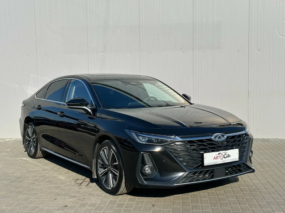 Chery Arrizo 8