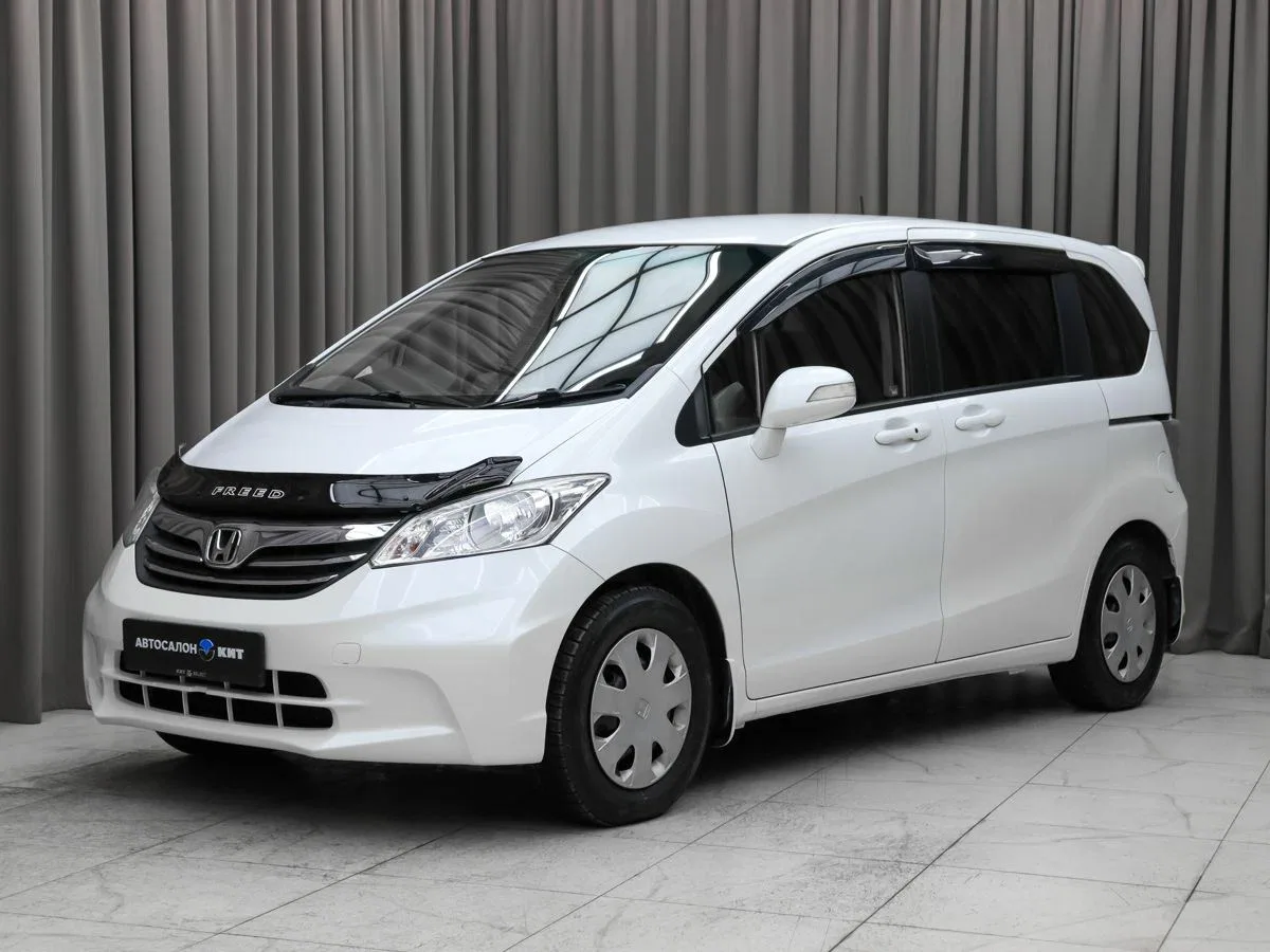 Honda Freed I Рестайлинг