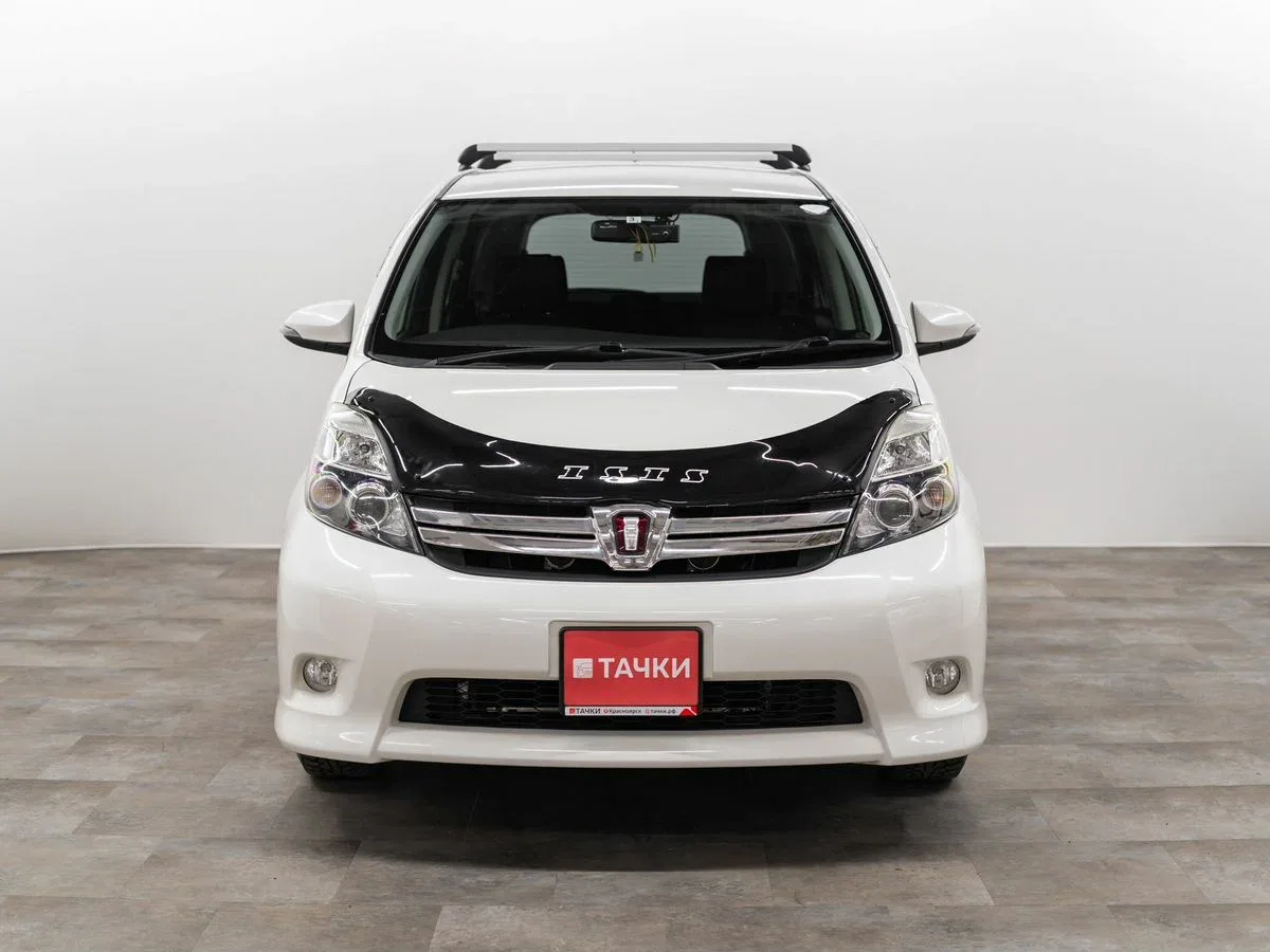Toyota ISis I Рестайлинг