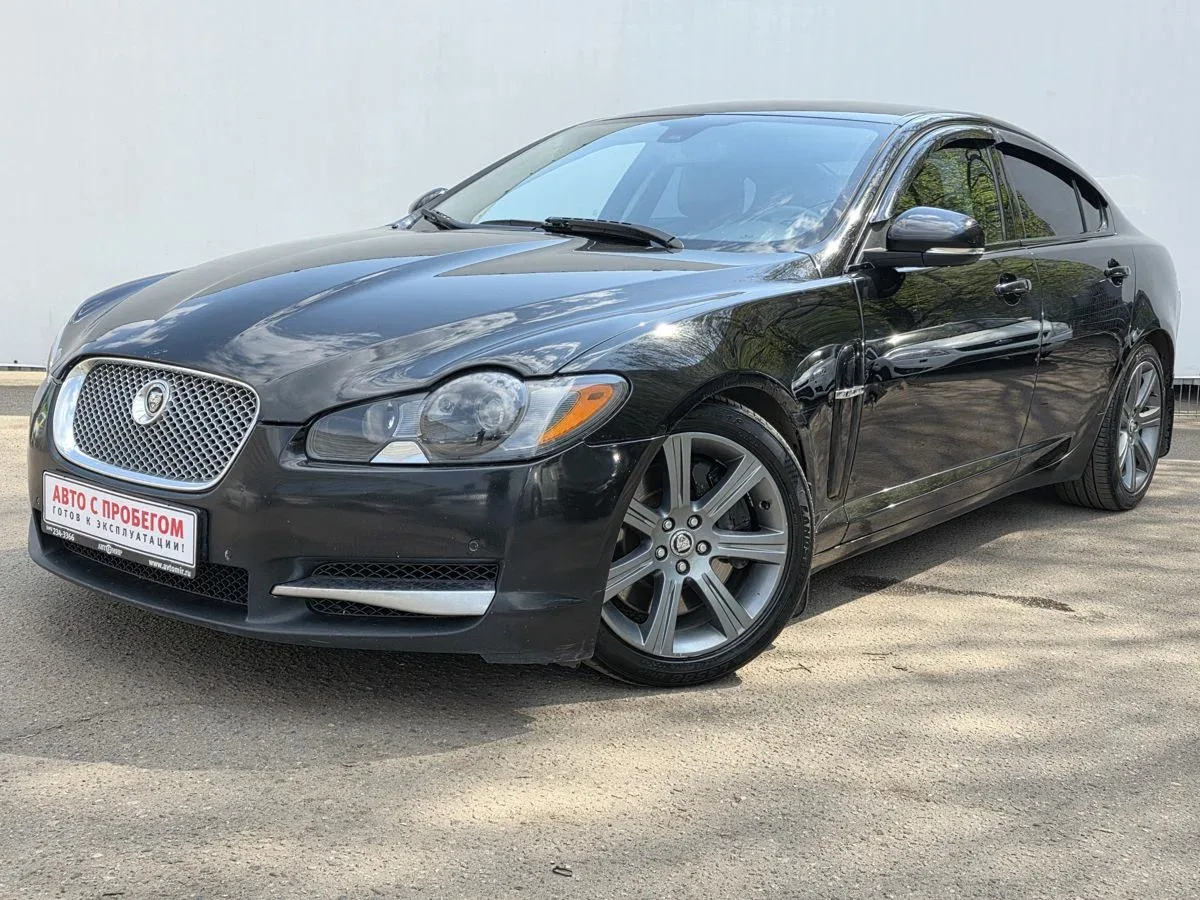 Jaguar XF I
