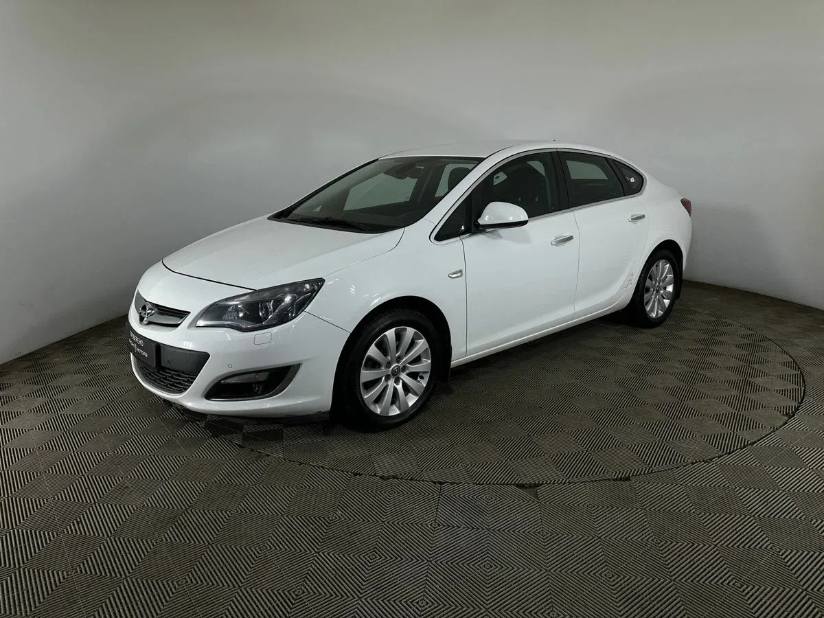 Opel Astra J Рестайлинг