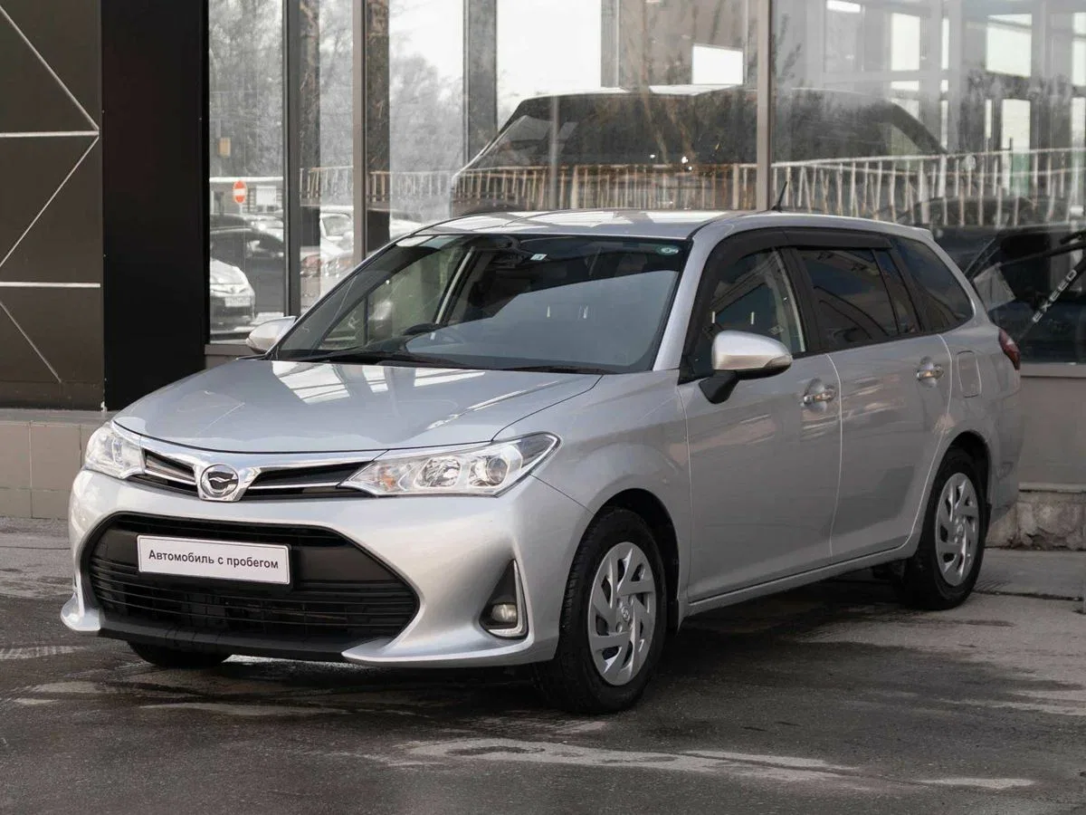 Toyota Corolla XI (E160, E170, E180) Рестайлинг 1