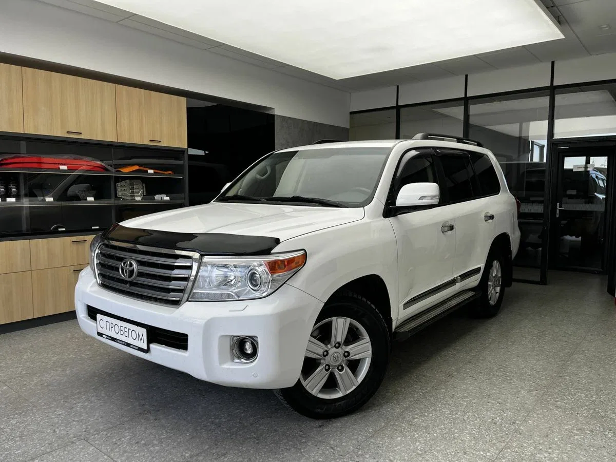 Toyota Land Cruiser 200 Series