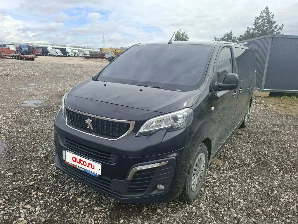 Peugeot Traveller I
