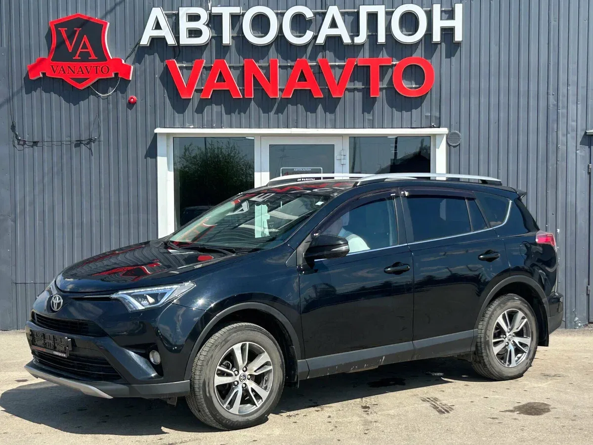Toyota RAV4 IV (XA40) Рестайлинг