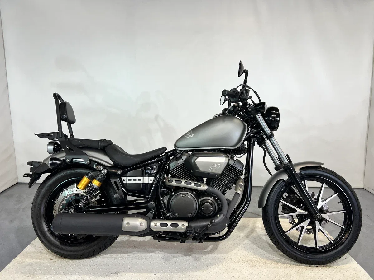 Yamaha XV950 Bolt
