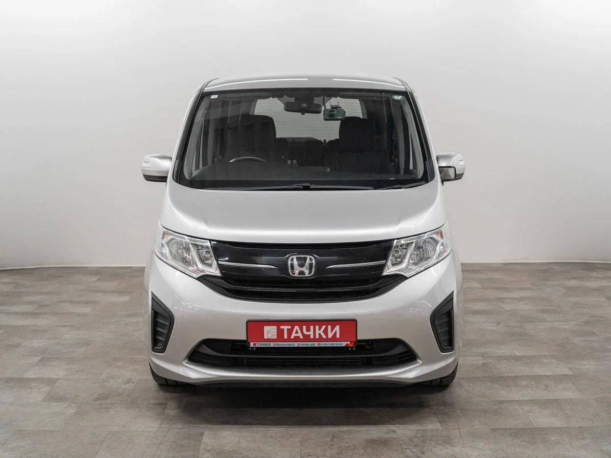 Honda Stepwgn V Рестайлинг