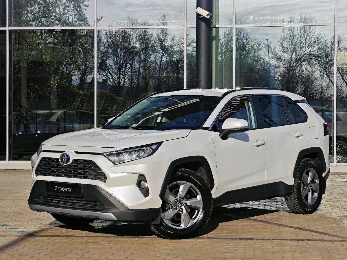 Toyota RAV4 V (XA50)