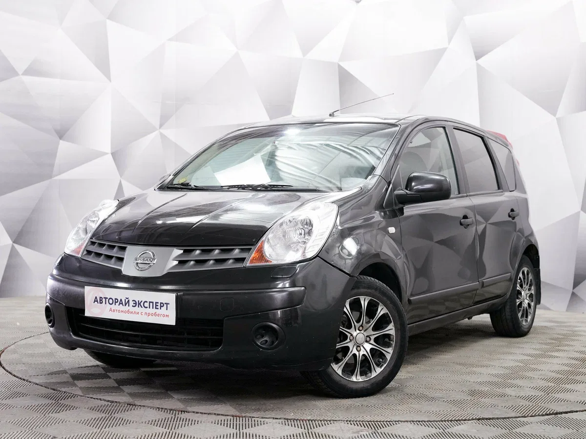 Nissan Note I