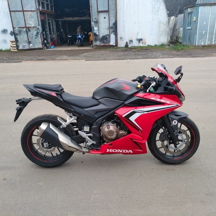 Honda CBR400R