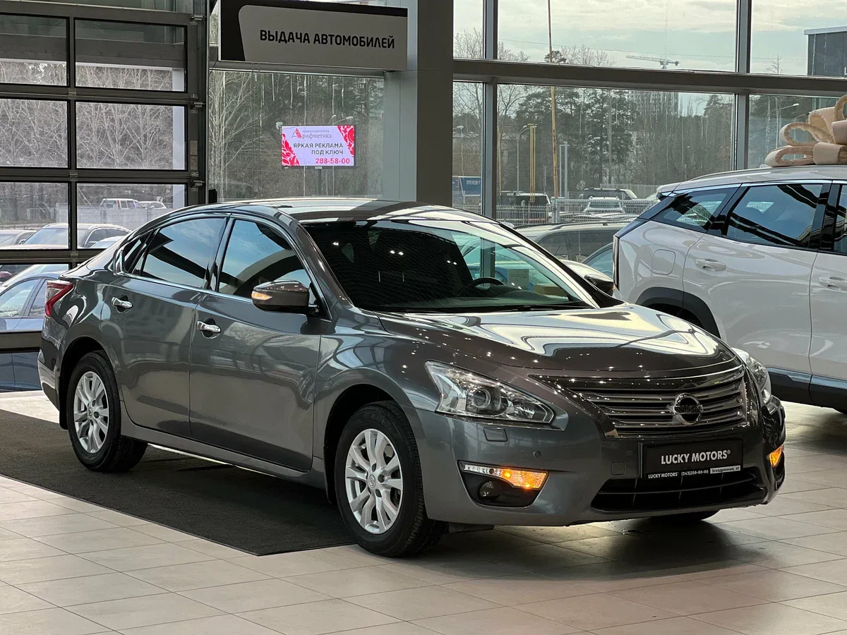 Nissan Teana III