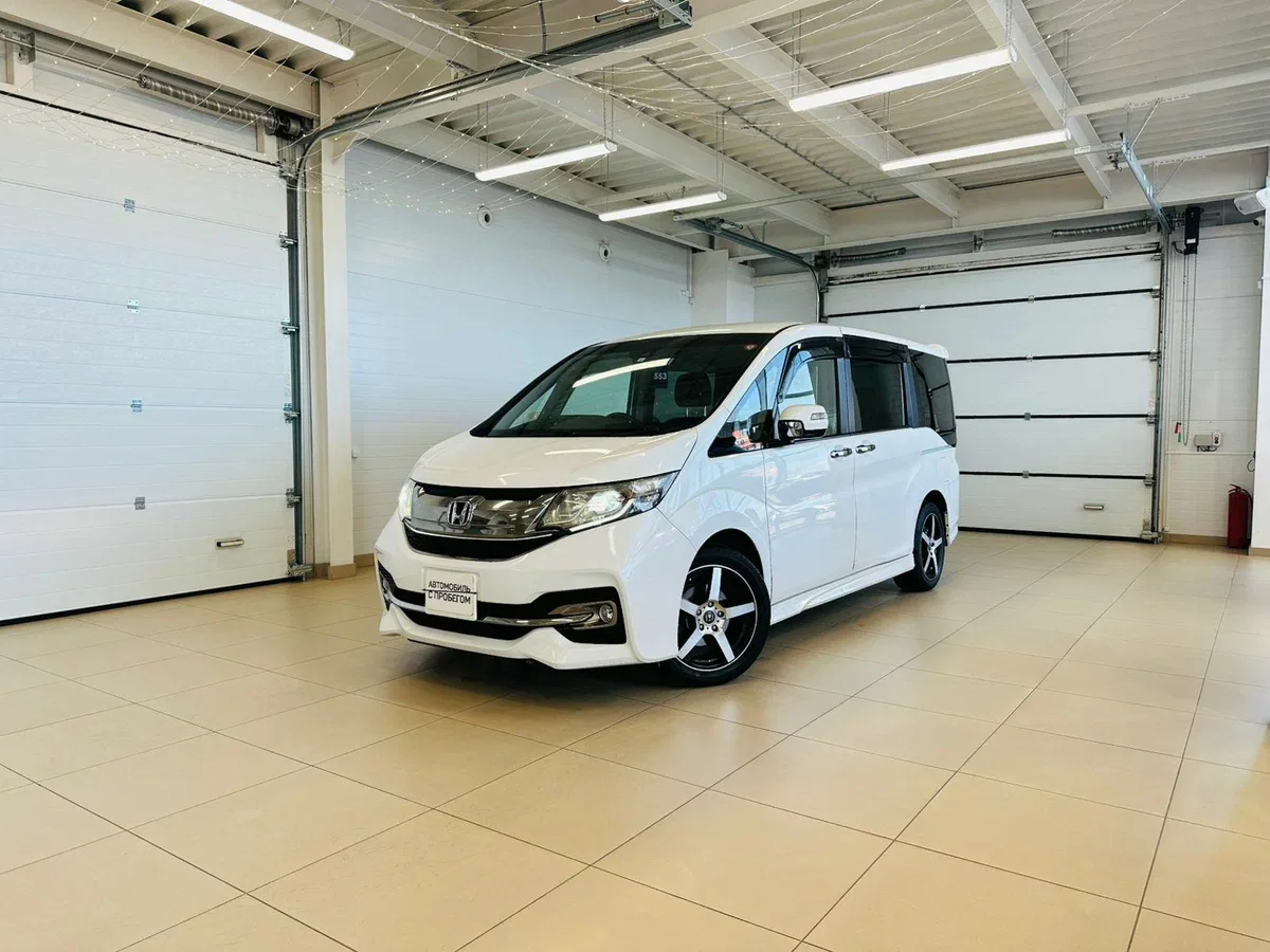 Honda Stepwgn V