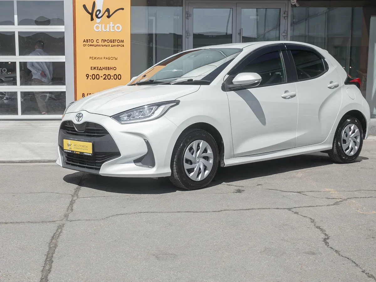 Toyota Yaris IV