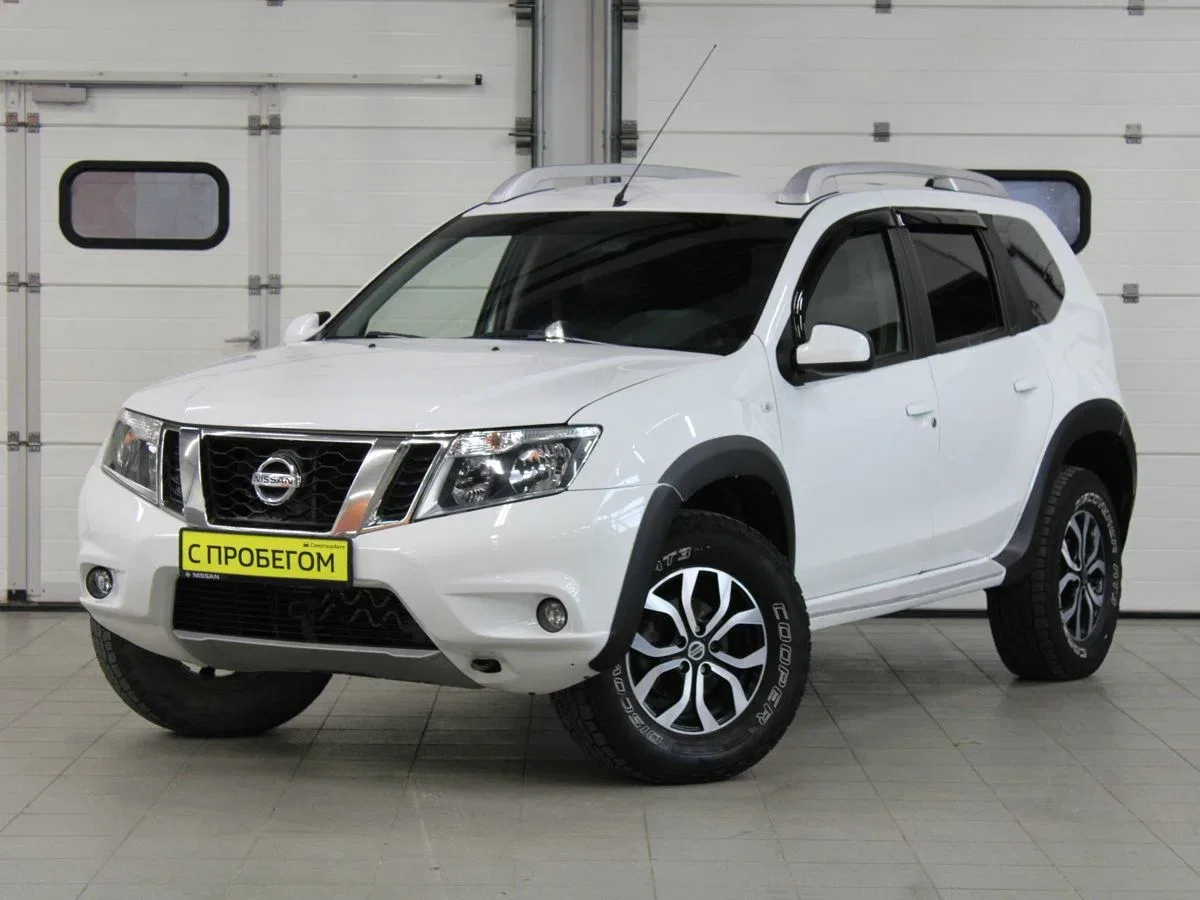 Nissan Terrano III (D10)