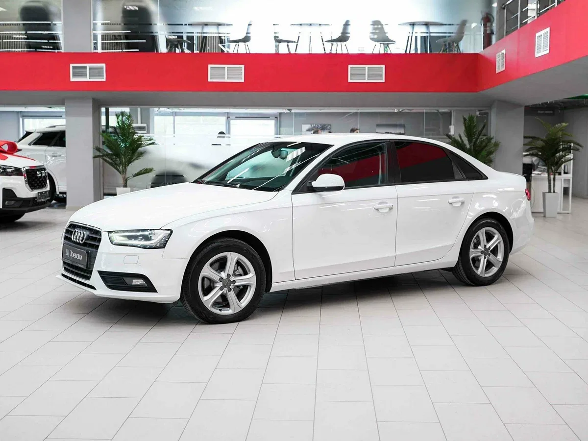 Audi A4 IV (B8) Рестайлинг