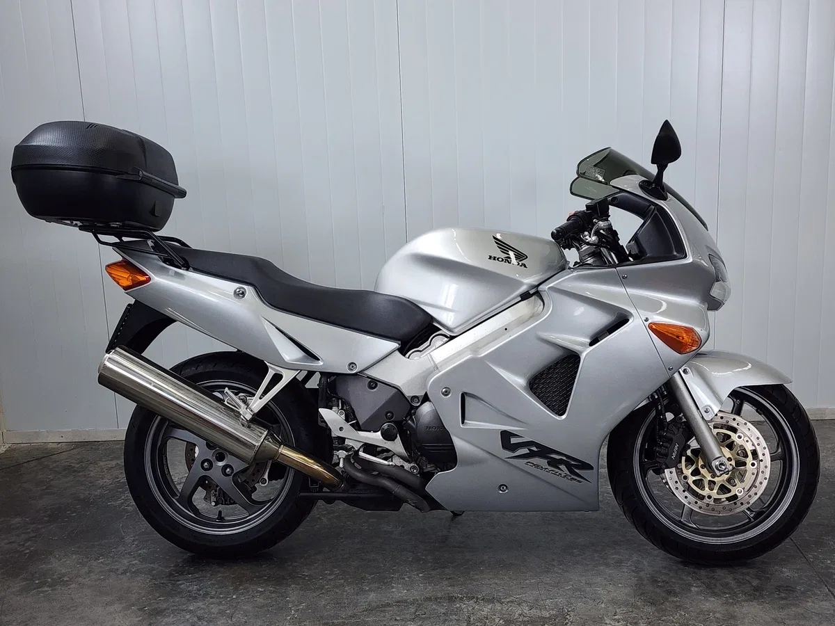 Honda VFR800