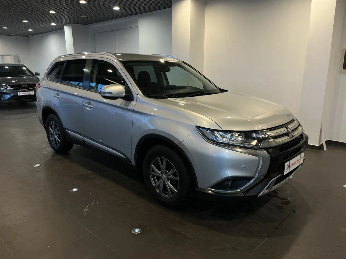 Mitsubishi Outlander III Рестайлинг 3