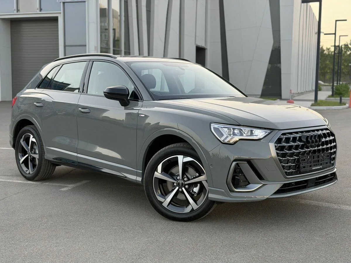 Audi Q3 II (F3)