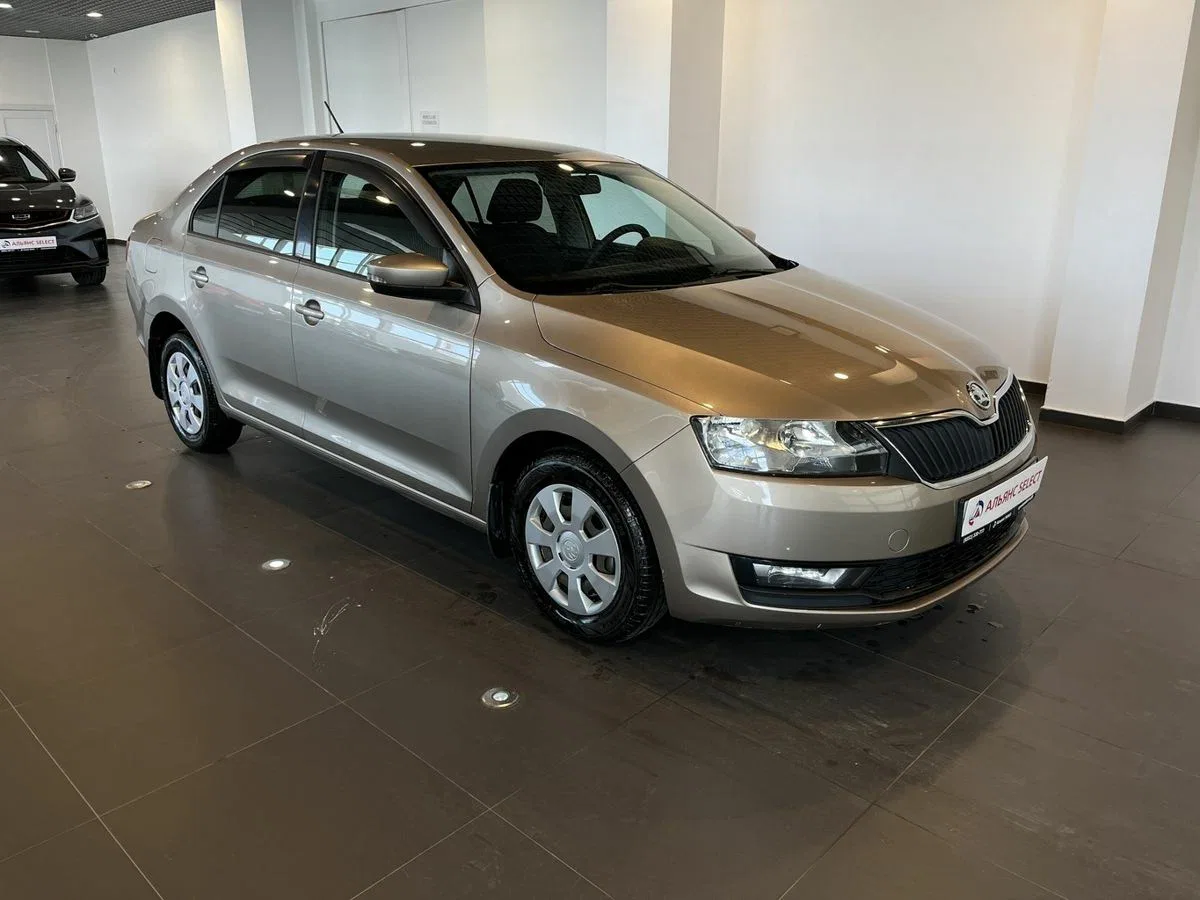 Skoda Rapid I Рестайлинг