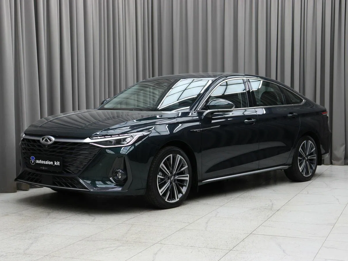 Chery Arrizo 8