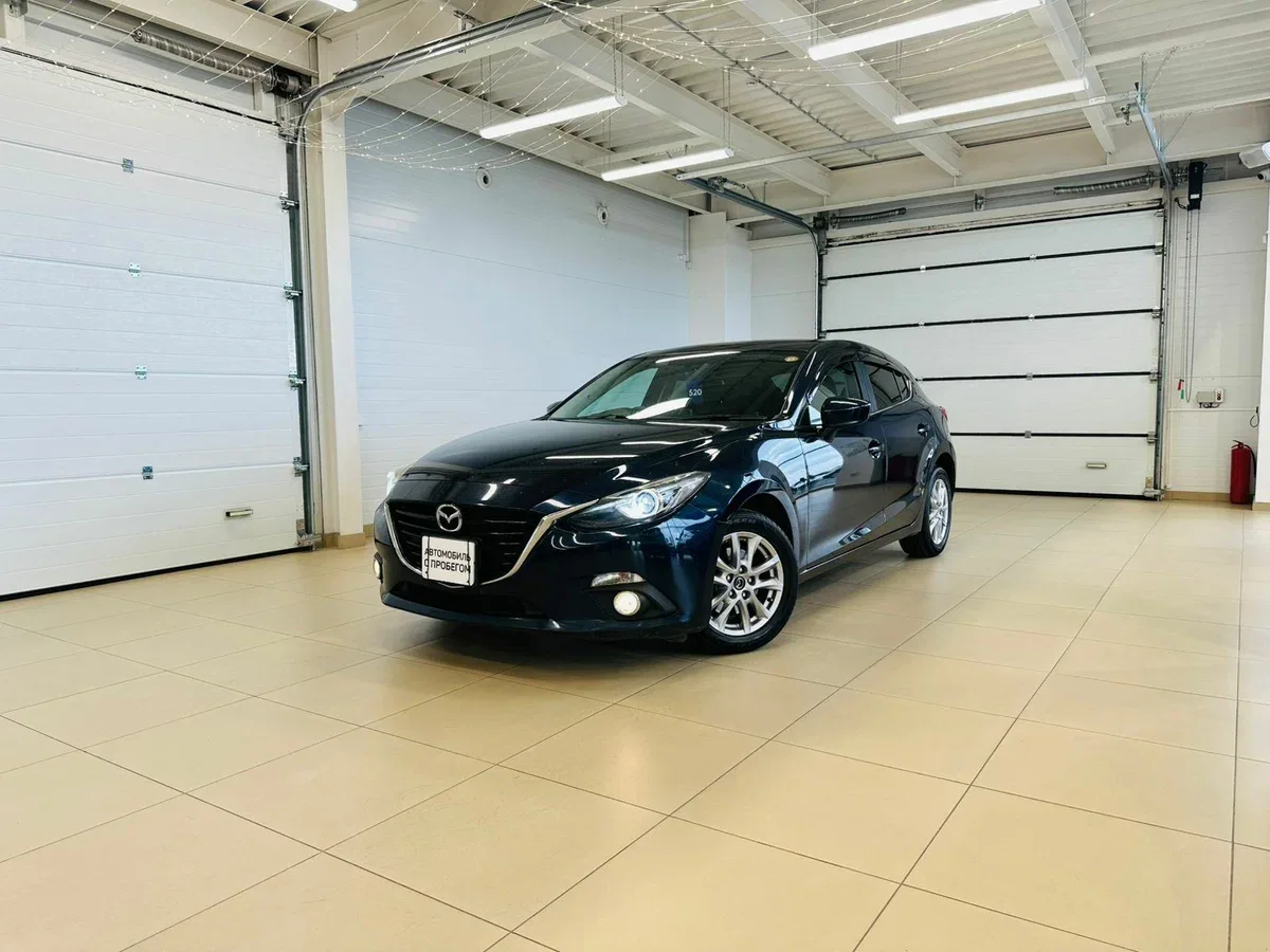 Mazda Axela III