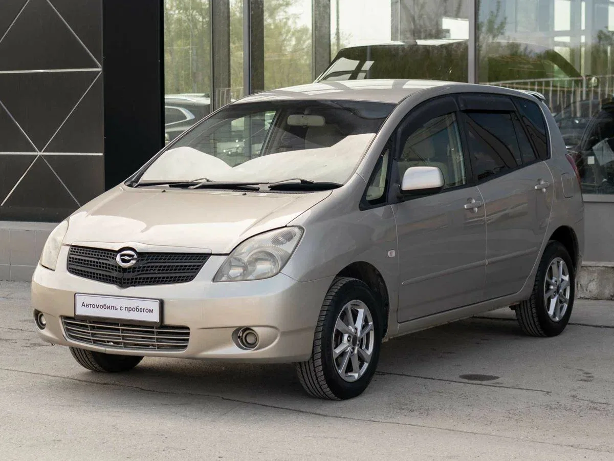 Toyota Corolla Spacio II