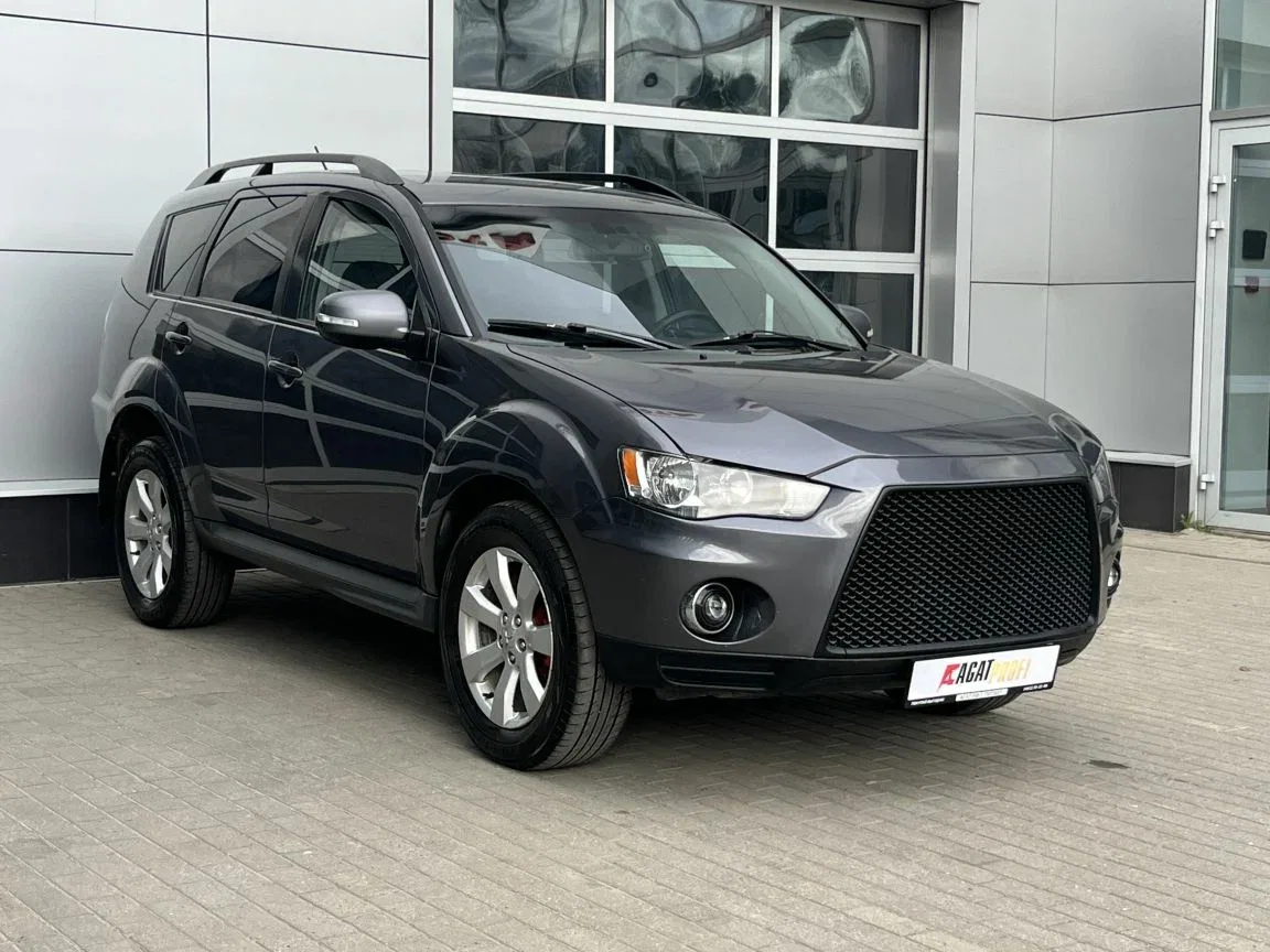 Mitsubishi Outlander II Рестайлинг