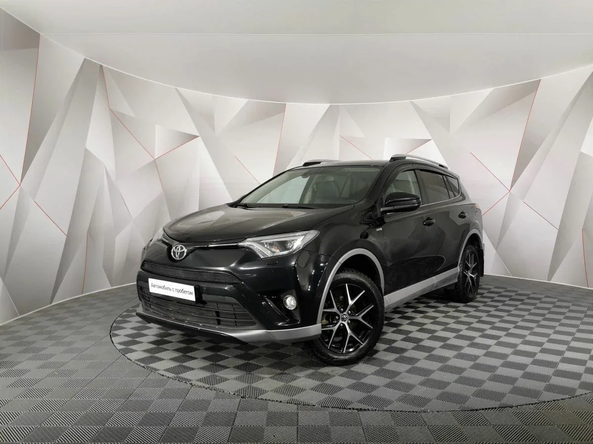 Toyota RAV4 IV (XA40) Рестайлинг