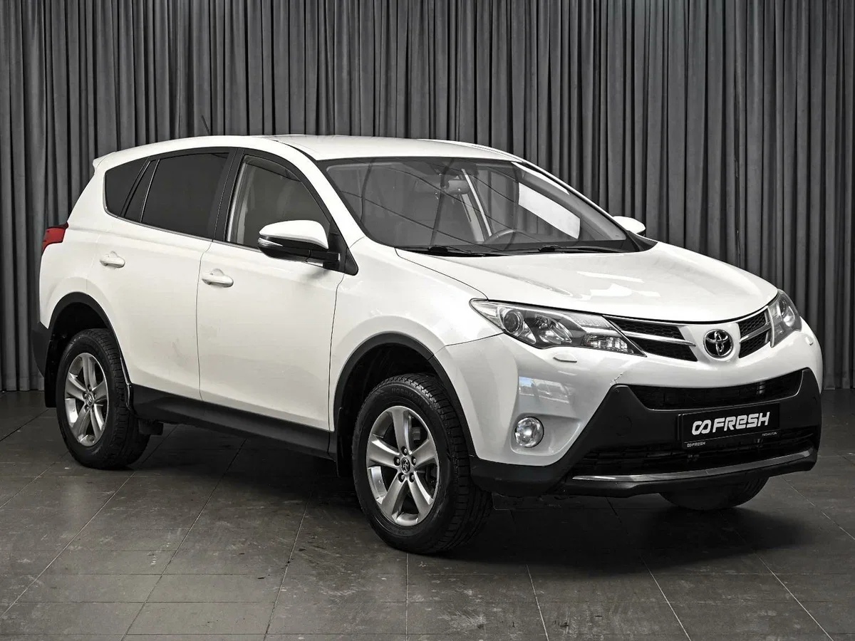 Toyota RAV4 IV (XA40)