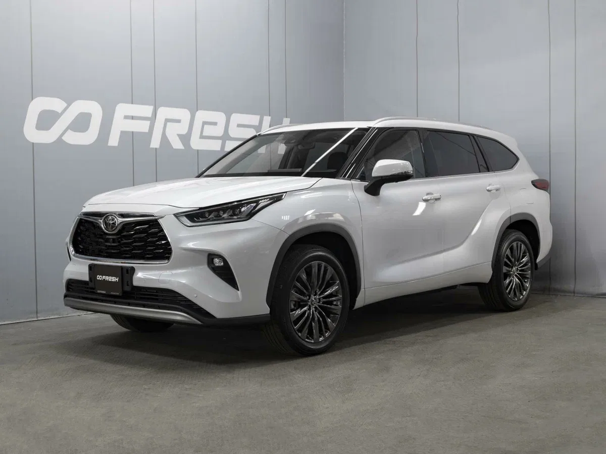 Toyota Highlander IV (U70)