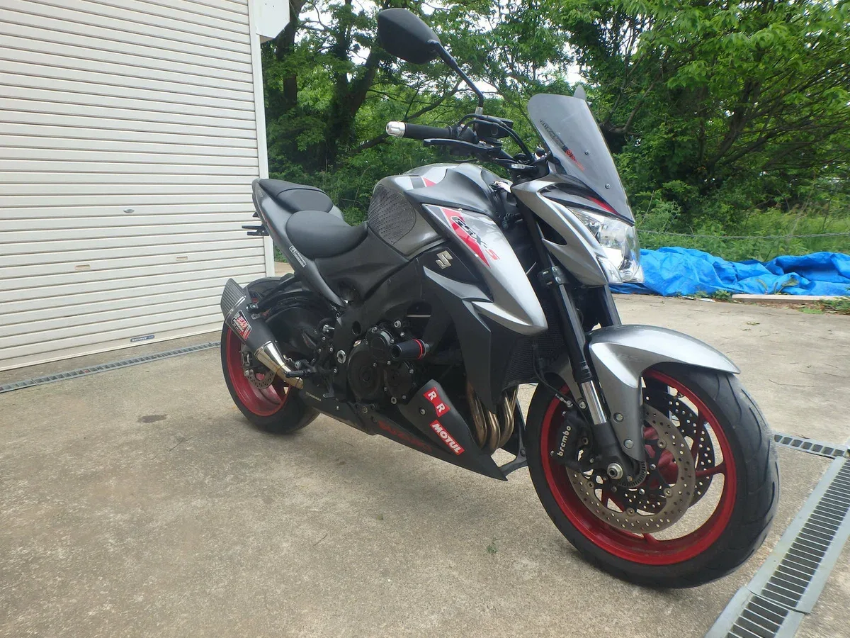 Suzuki GSX-S1000